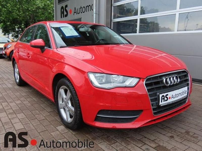 Andere Gebraucht 2013 Audi A3 Comfort Limousine | 12.390 € - Bild 1/4