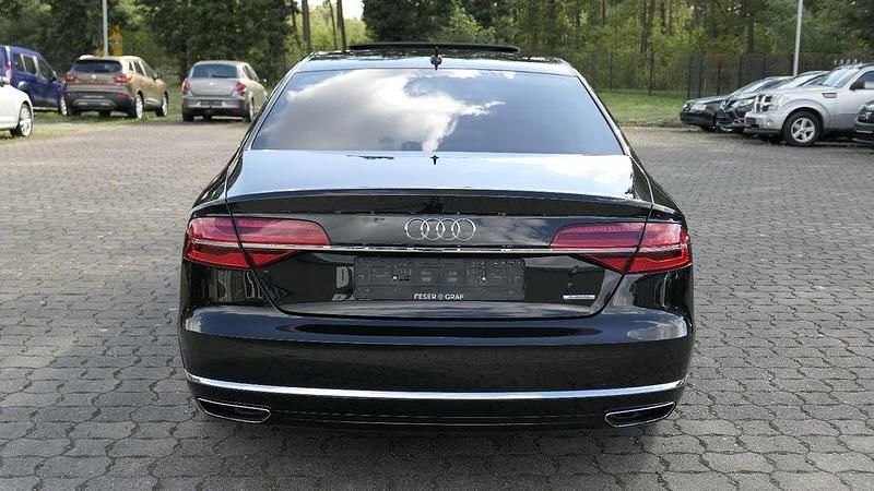 Gebraucht Audi A8L Ambiente 435 PS (319 kW) 2018 Schwarz Limousine