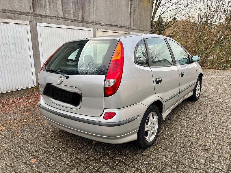Silber Gebraucht 2003 Nissan Almera Limousine | 2.000 € (Fairer Preis) - Bild 1/4