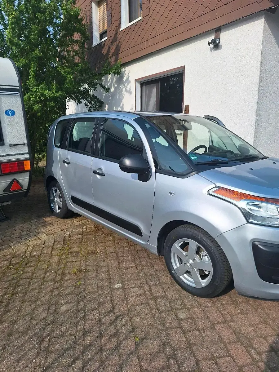 Gebraucht Citroën C3 SELECTION 95 PS (69 kW) 2013 Silber Van / Kleinbus