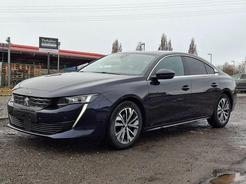 Gebraucht Peugeot 508 Allure 131 PS (96 kW) 2020 Blau Limousine