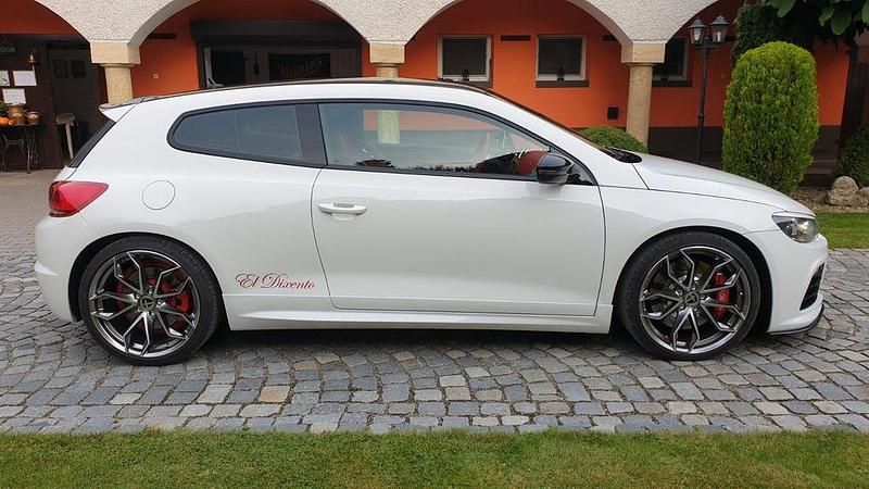 Gebraucht VW Scirocco 160 PS (117 kW) 2010 Weiß