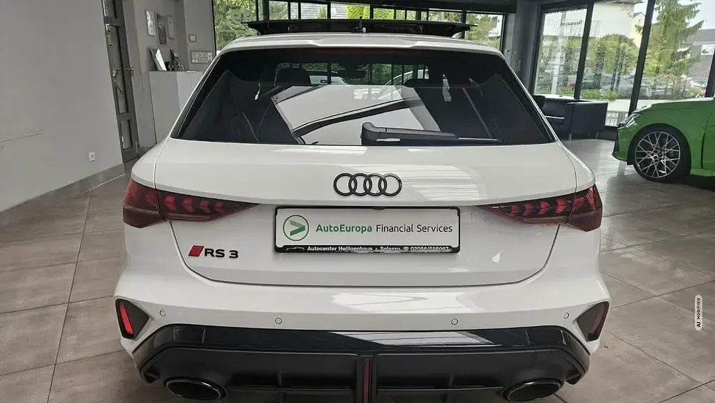 Gebraucht Audi RS3 Sportback Comfort 400 PS (294 kW) 2025 Weiß Kleinwagen