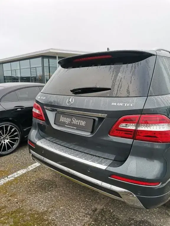 Gebraucht Mercedes ML350 258 PS (189 kW) 2015 Silber SUV