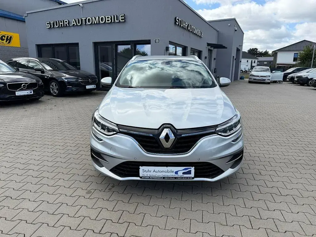 Gebraucht Renault Mégane IV 116 PS (85 kW) 2021 Silber Limousine
