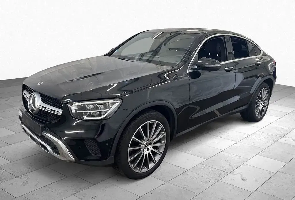 Gebraucht Mercedes GLC300 272 PS (200 kW) 2023 Schwarz SUV