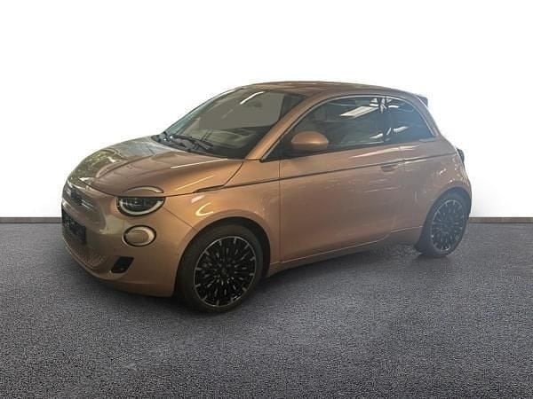 Gold (rose gold) Neu 2025 Fiat 500e La Prima Limousine | 27.990 € (Superpreis) - Bild 1/4