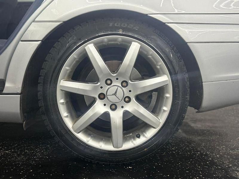 Gebraucht Mercedes C240 Classic 170 PS (125 kW) 2002 Silber Limousine
