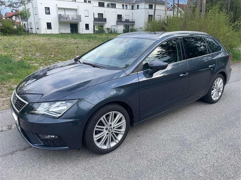 Blau Gebraucht 2020 Seat Leon ST Kombi | 16.999 € (Etwas zu teuer) - Bild 1/4