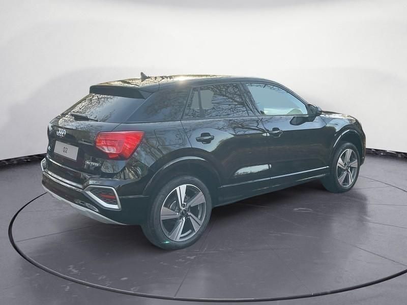 Neu Audi Q2 Advanced Plus 150 PS (110 kW) 2025 Schwarz SUV