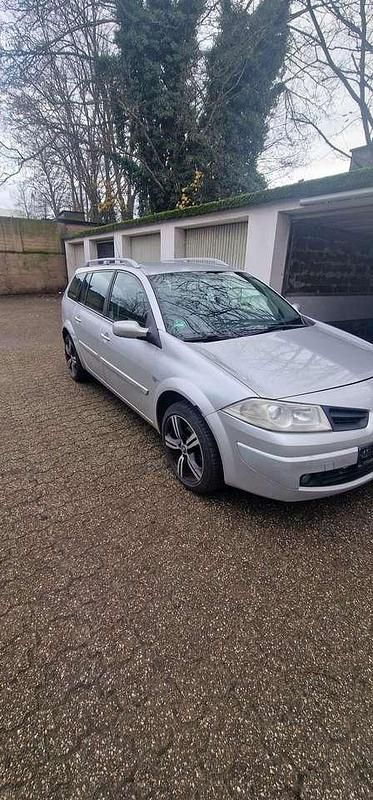 Gebraucht Renault Mégane II Dynamique 103 PS (75 kW) 2008 Limousine