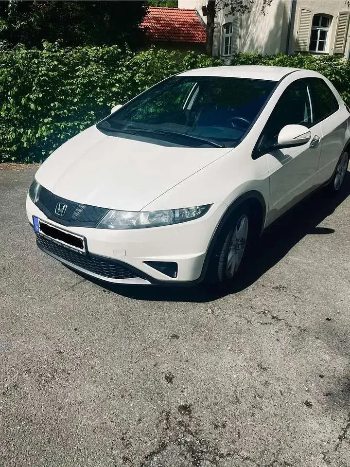 Gebraucht Honda Civic 99 PS (72 kW) 2011 Limousine