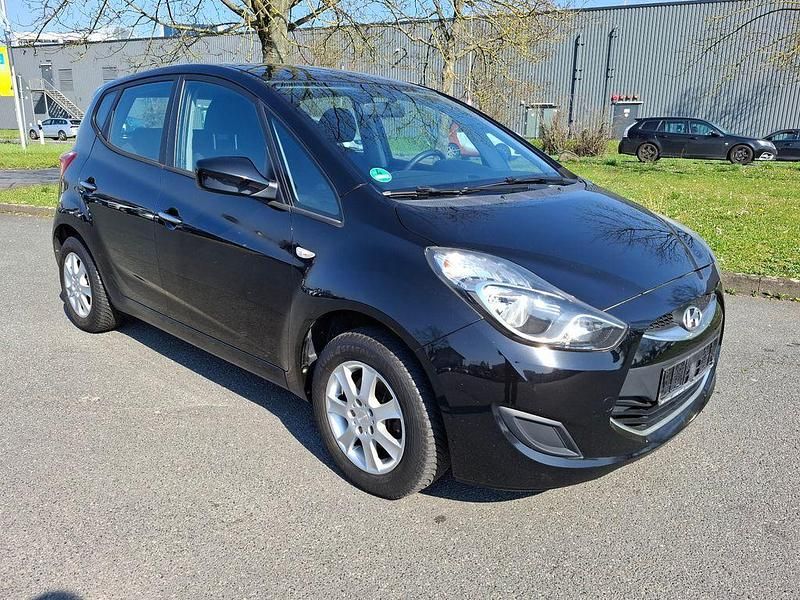 Gebraucht Hyundai ix20 Edition 90 PS (66 kW) 2012 Schwarz Kleinwagen