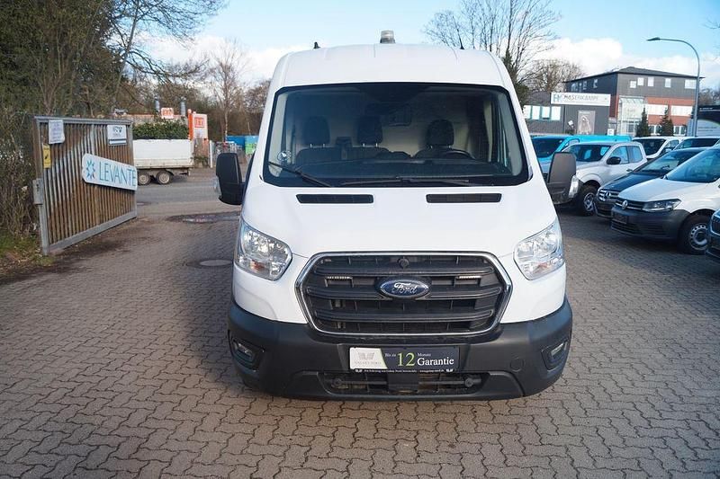 Gebraucht Ford Transit 131 PS (96 kW) 2021 Weiß Van / Kleinbus