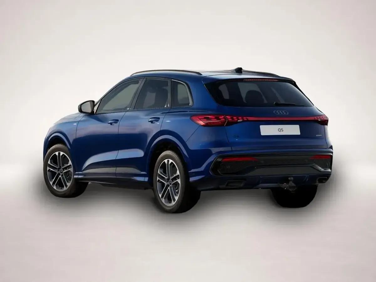 Gebraucht Audi Q5 S-Line 204 PS (150 kW) 2026 Manufacturer SUV
