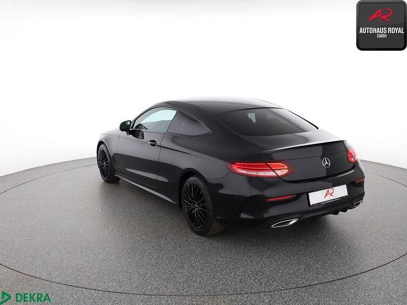 Gebraucht Mercedes C300 AMG 258 PS (189 kW) 2020 Obsidianschwarz Coupé