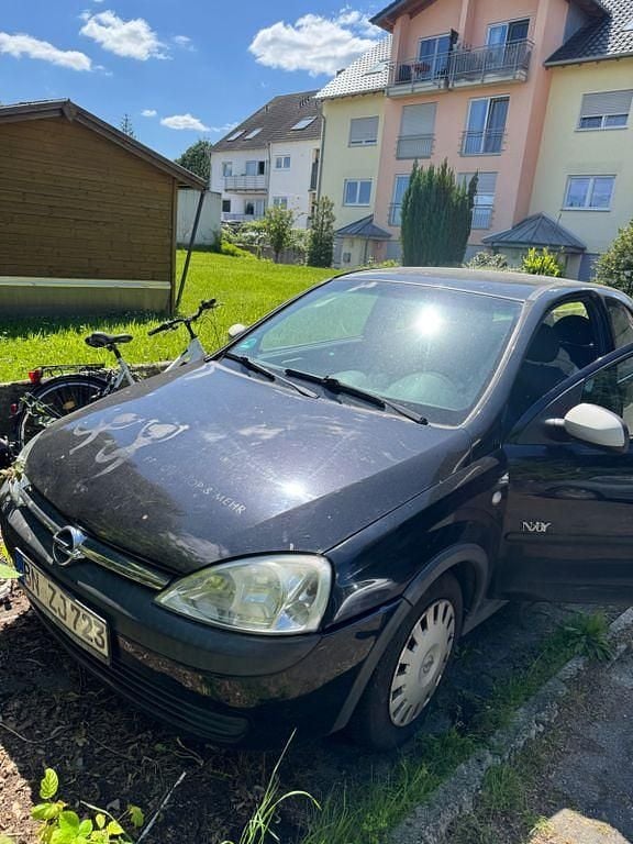 Schwarz Gebraucht 2003 Opel Corsa Limousine | 650 € (Guter Preis) - Bild 1/4