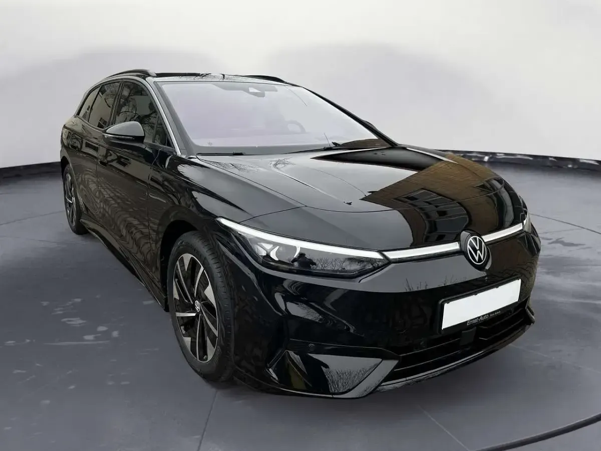 Neu VW ID.7 Pro 210 kW (286 PS) 2025 Grenadillschwarz metallic Kombi