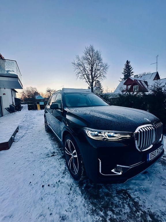 Gebraucht BMW X7 Sport Line 265 PS (194 kW) 2019 Schwarz SUV