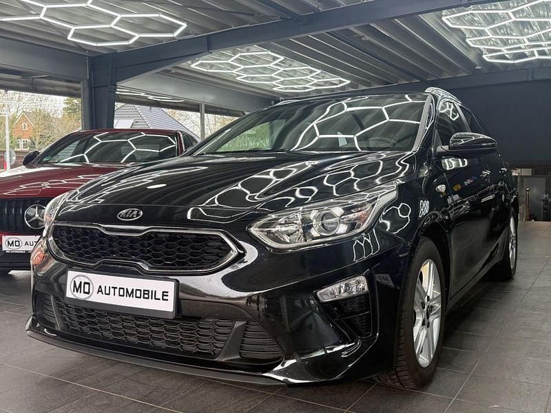 Gebraucht Kia Ceed 140 PS (102 kW) 2018 Schwarz Kleinwagen