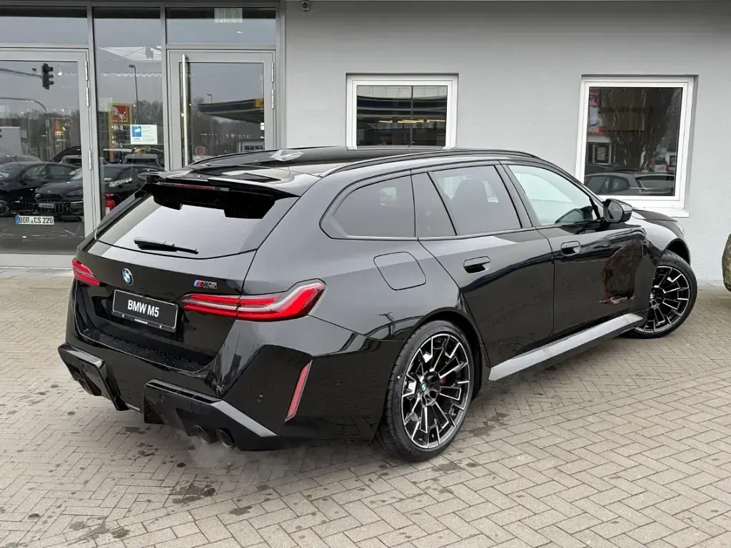 Gebraucht BMW M5 Sport Line 727 PS (534 kW) 2026 Schwarz Kombi