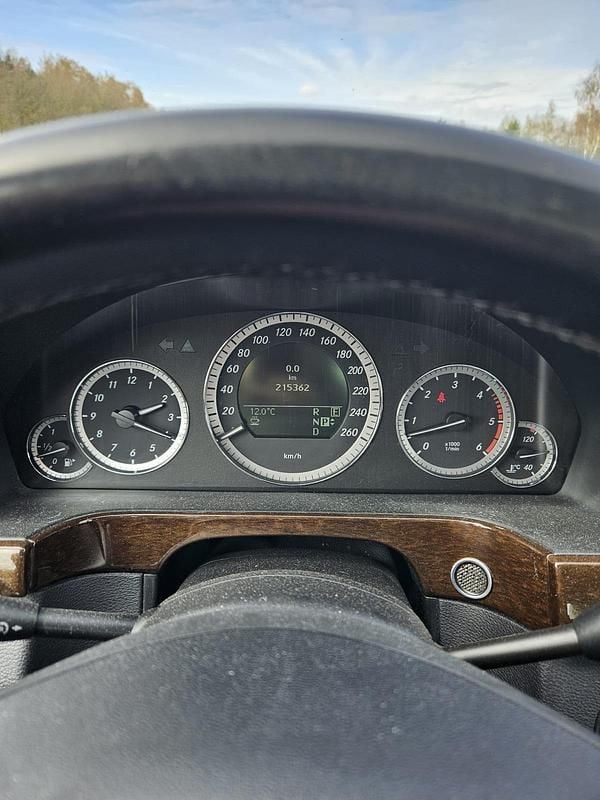 Gebraucht Mercedes E300 231 PS (169 kW) 2010 Grau Limousine