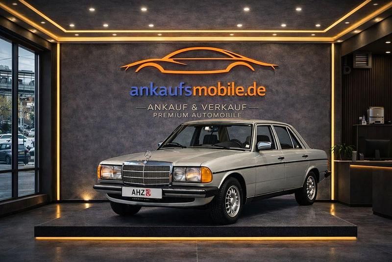Gebraucht Mercedes 230 99 PS (72 kW) 1984 Silber Limousine