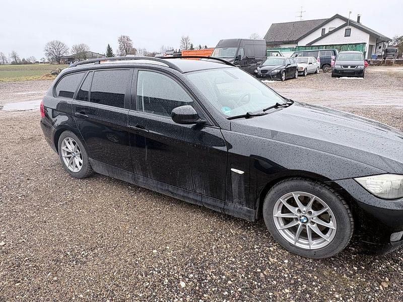 Gebraucht BMW 320 M Sport 177 PS (130 kW) 2008 Schwarz Kombi