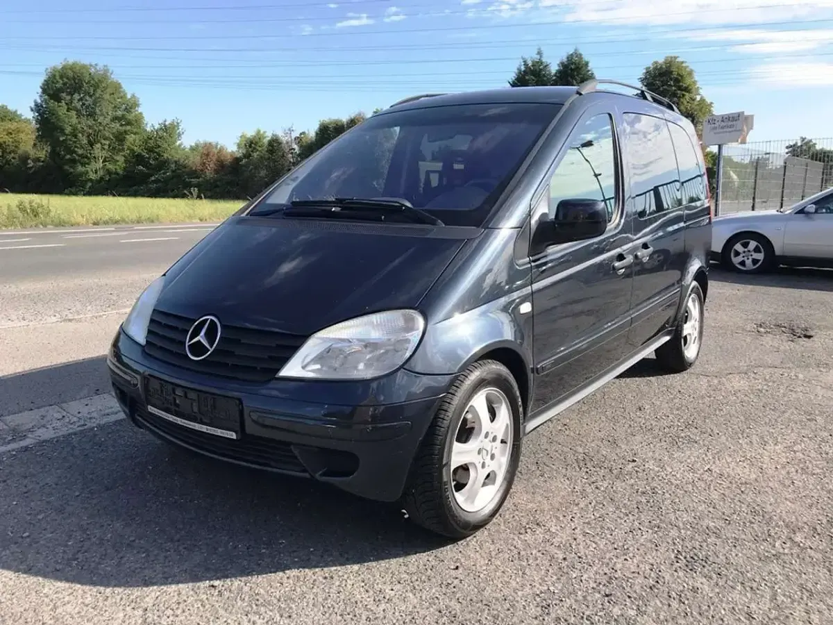 Gebraucht Mercedes Vaneo 125 PS (91 kW) 2005 Schwarz Van / Kleinbus