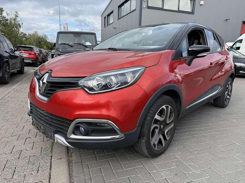 Rotschwarz Gebraucht 2016 Renault Captur XMOD SUV | 9.999 € (Fairer Preis) - Bild 1/4