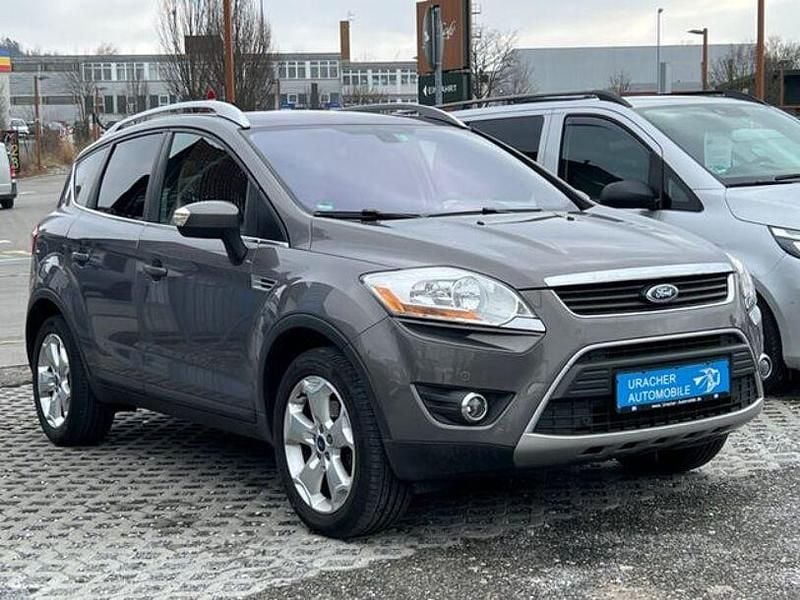 Gebraucht Ford Kuga Titanium 103 PS (75 kW) 2011 Braun SUV