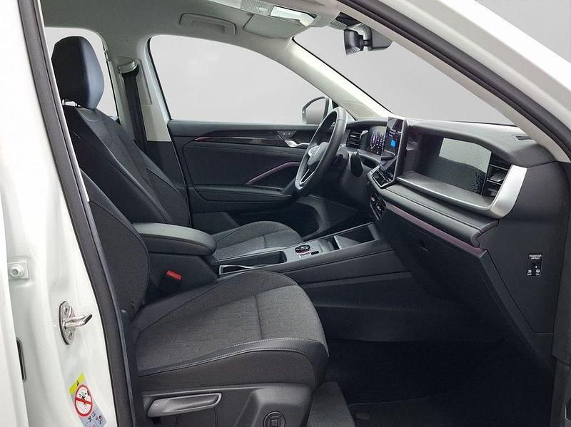 Gebraucht VW Tayron Life 150 PS (110 kW) 2025 Weiß SUV