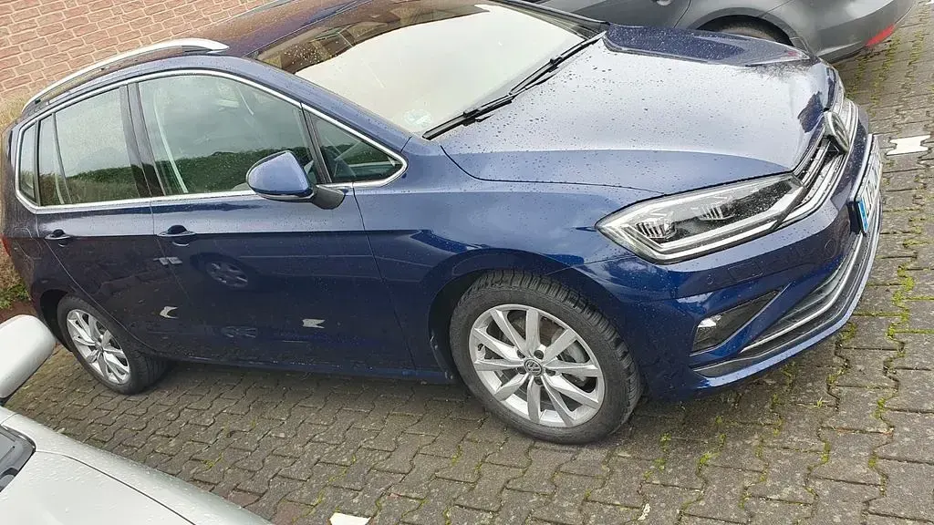 Usata VW Golf 150 CV (110 kW) 2020 Blu Monovolume
