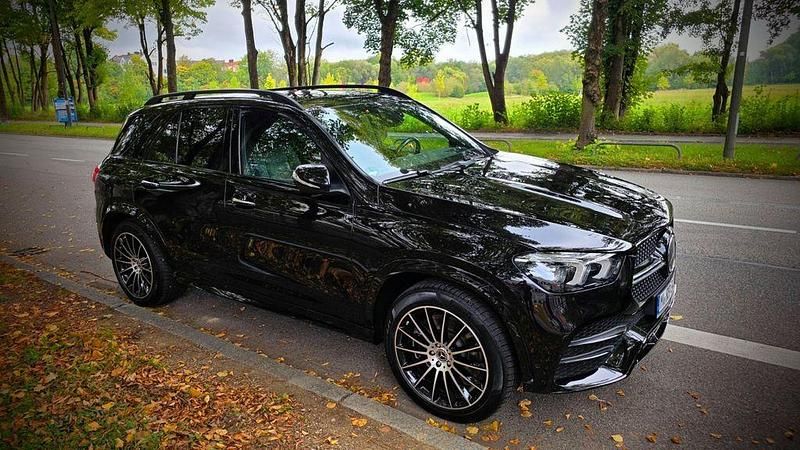 Schwarz Gebraucht 2019 Mercedes GLE450 AMG AMG SUV | 54.900 € (Fairer Preis) - Bild 1/4