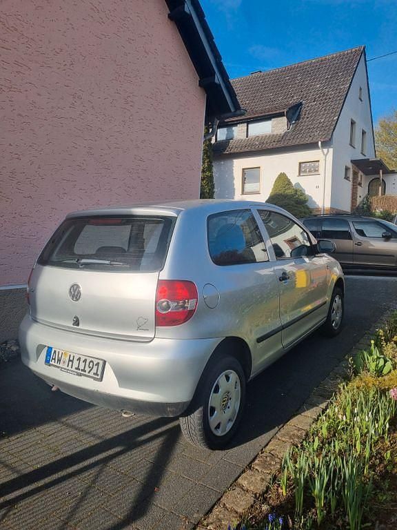 Gebraucht VW Fox 60 PS (44 kW) 2005 Silber Kleinwagen