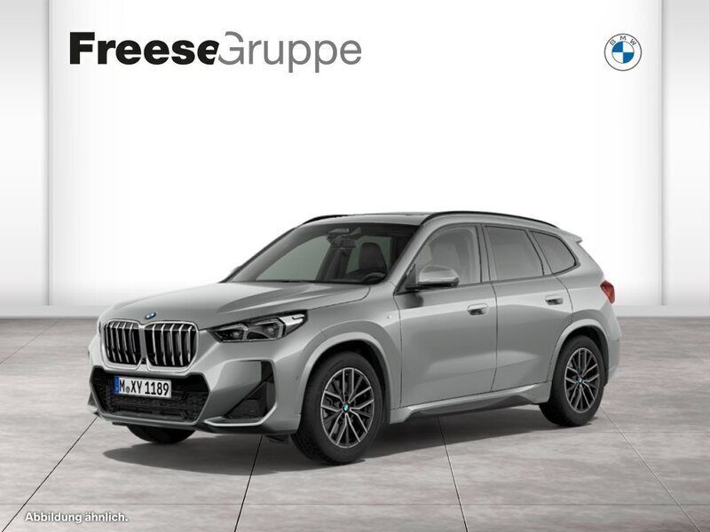 Grau Neu 2025 BMW X1 Luxury Line SUV | 54.990 € - Bild 1/4