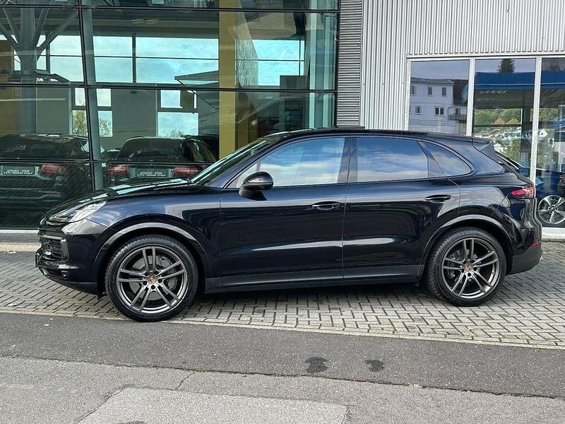 Gebraucht Porsche Cayenne S Chrono 441 PS (324 kW) 2018 Schwarz SUV