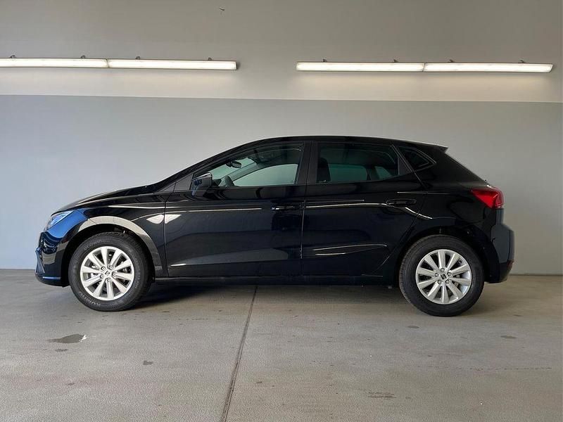 Neu Seat Ibiza Style 80 PS (58 kW) 2025 [0e0e] midnight schwarz metallic Kleinwagen