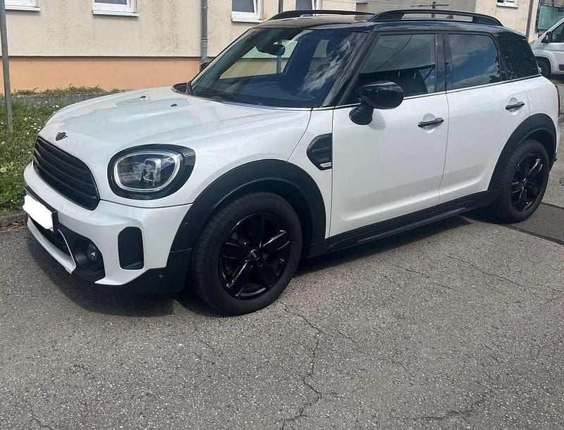 Weiß Gebraucht 2022 Mini Cooper D Countryman Classic SUV | 27.950 € (Fairer Preis) - Bild 1/4