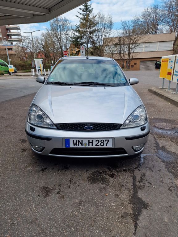 Gebraucht 2004 Ford Focus Limousine | 2.200 € (Fairer Preis) - Bild 1/4