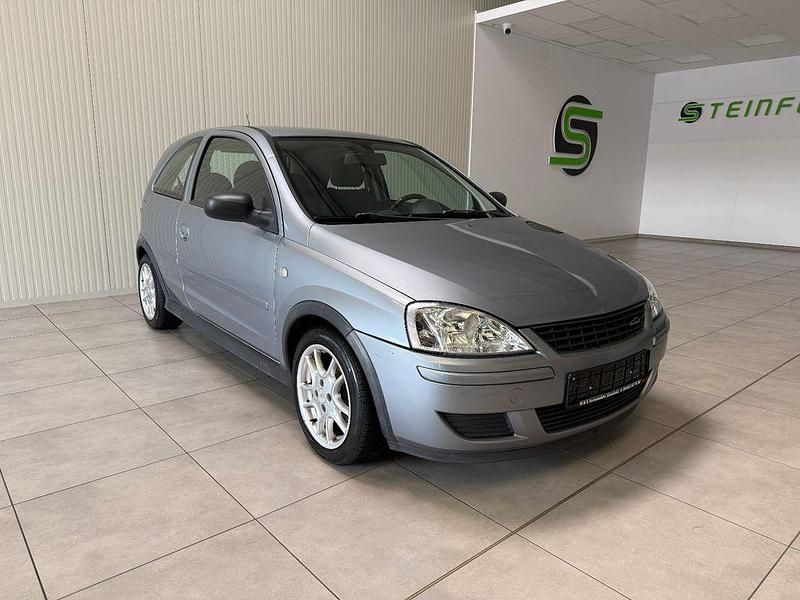Gebraucht Opel Corsa Basis 80 PS (58 kW) 2004 Silber Kleinwagen