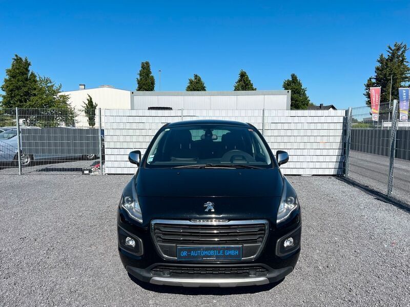 Schwarz Gebraucht 2015 Peugeot 3008 Allure Limousine | 5.300 € (Fairer Preis) - Bild 1/4