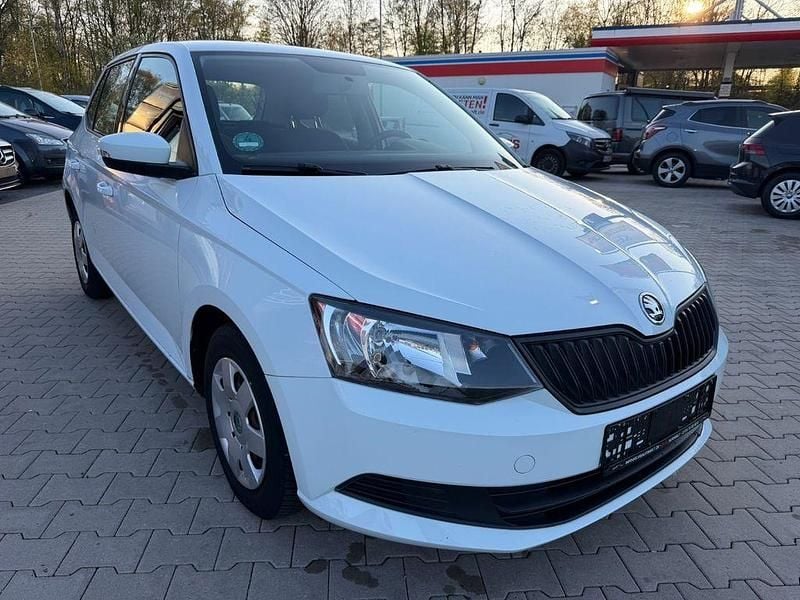 Gebraucht Skoda Fabia Cool Plus 75 PS (55 kW) 2018 Weiß Limousine