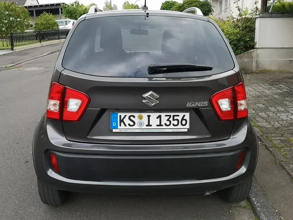 Gebraucht Suzuki Ignis Basic 90 PS (66 kW) 2017 Grau SUV