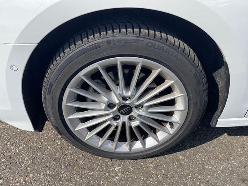 Gebraucht Audi A3 Advanced 116 PS (85 kW) 2024 Weiß Limousine