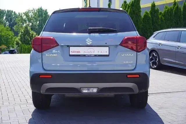 Gebraucht Suzuki Vitara Comfort+ 140 PS (102 kW) 2019 Hellblau SUV