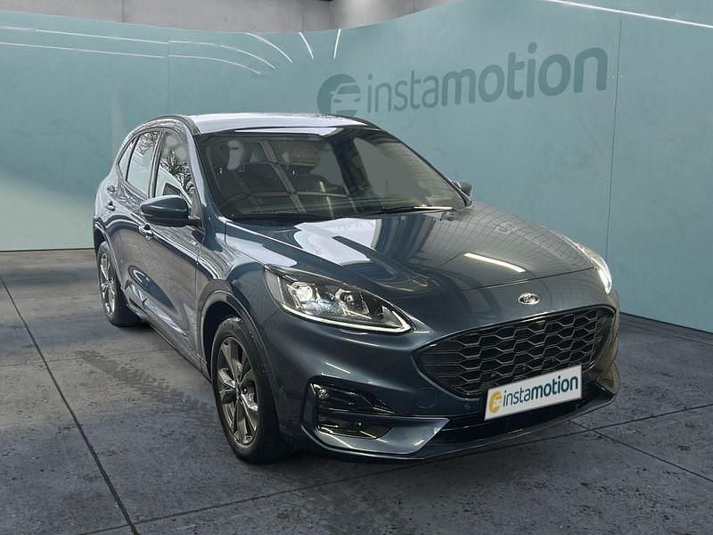Gebraucht Ford Kuga ST-Line 120 PS (88 kW) 2023 Blau SUV