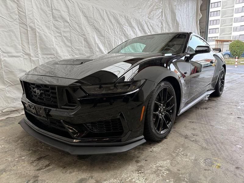 Schwarz Gebraucht 2024 Ford Mustang Coupé | 39.000 € (Superpreis) - Bild 1/4