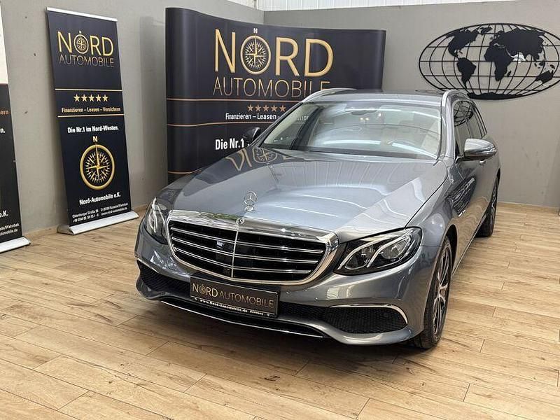 Gebraucht Mercedes E300 Exclusive 122 PS (89 kW) 2020 Grau