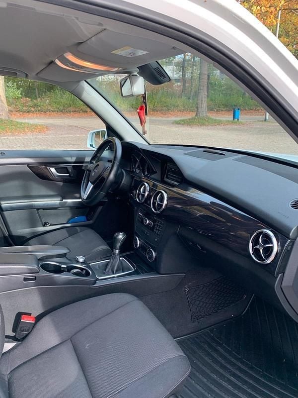 Gebraucht Mercedes 220 170 PS (125 kW) 2014 Weiß SUV